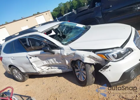 2017 Subaru Outback 2.5I из США, поврежденный, VIN 4S4BSAACXH3304850